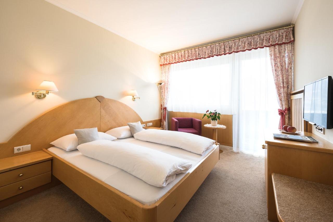 Hotel Braunsbergerhof Lana Esterno foto